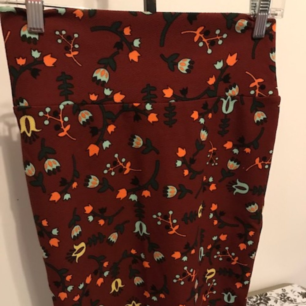 Lularoe Cassie Skirt - (NWOOT)